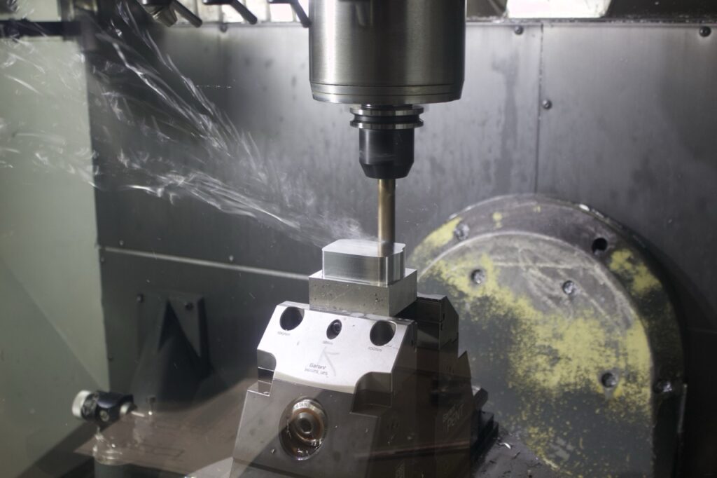 Detaillierte CNC Bearbeitung